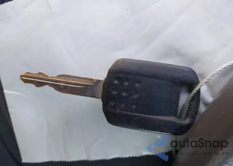 2003 Mercury Sable Gs from USA, damaged, VIN 1MEFM58U43A610466